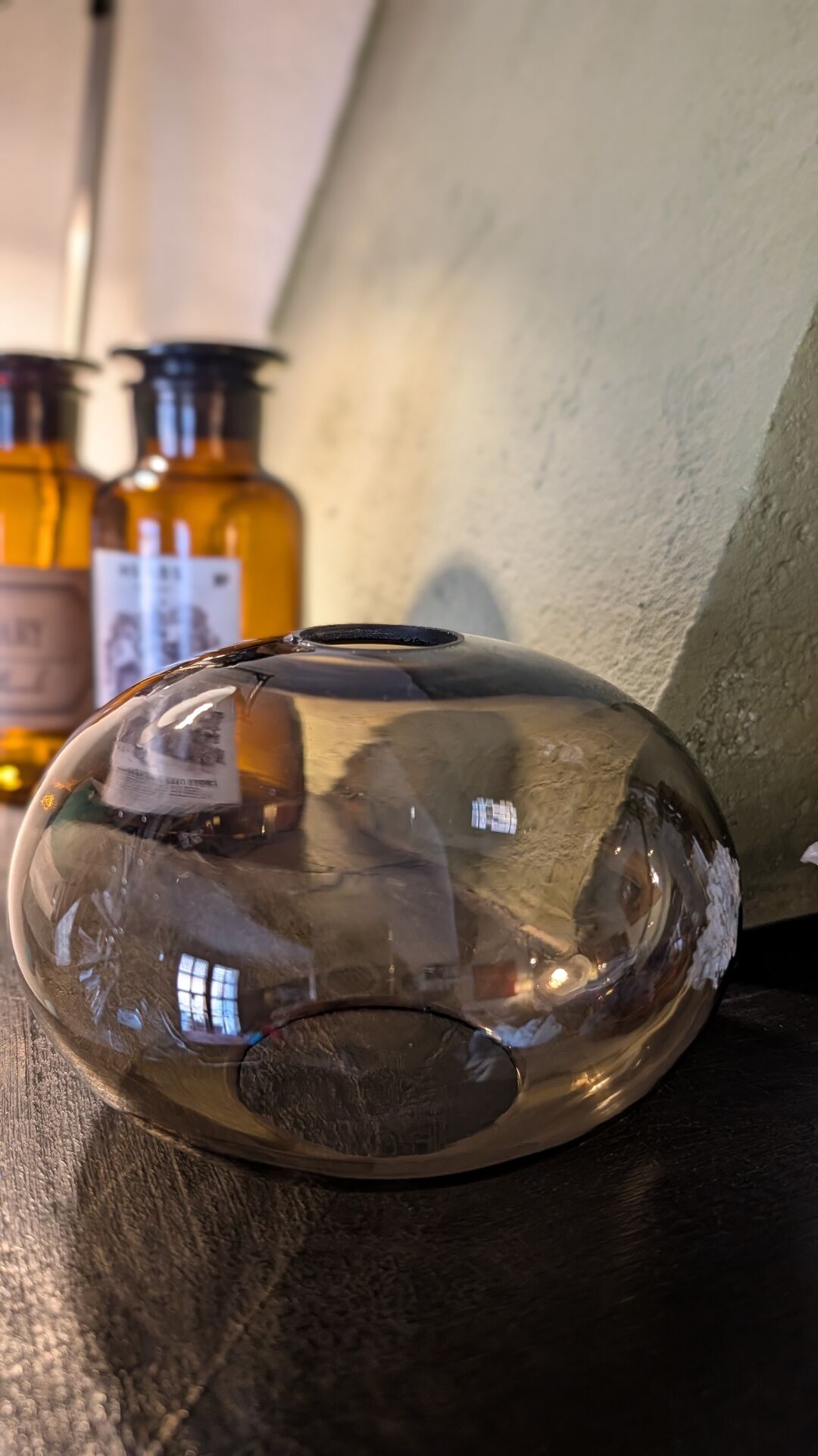 Globe en verre fumé