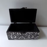 Silver metal jewelry box