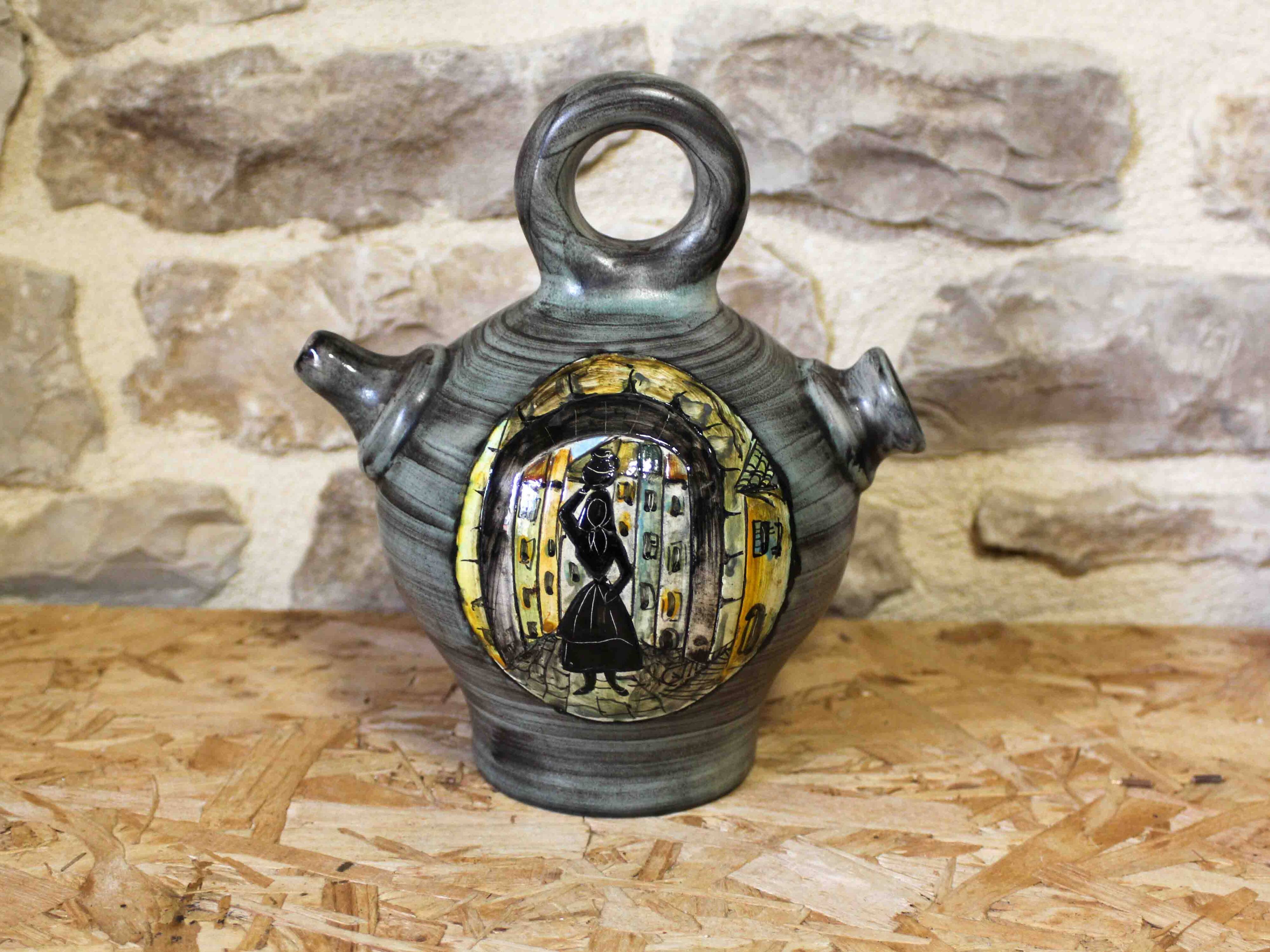 Gargoulette en céramique par Jean de Lespinasse Collection Corsica