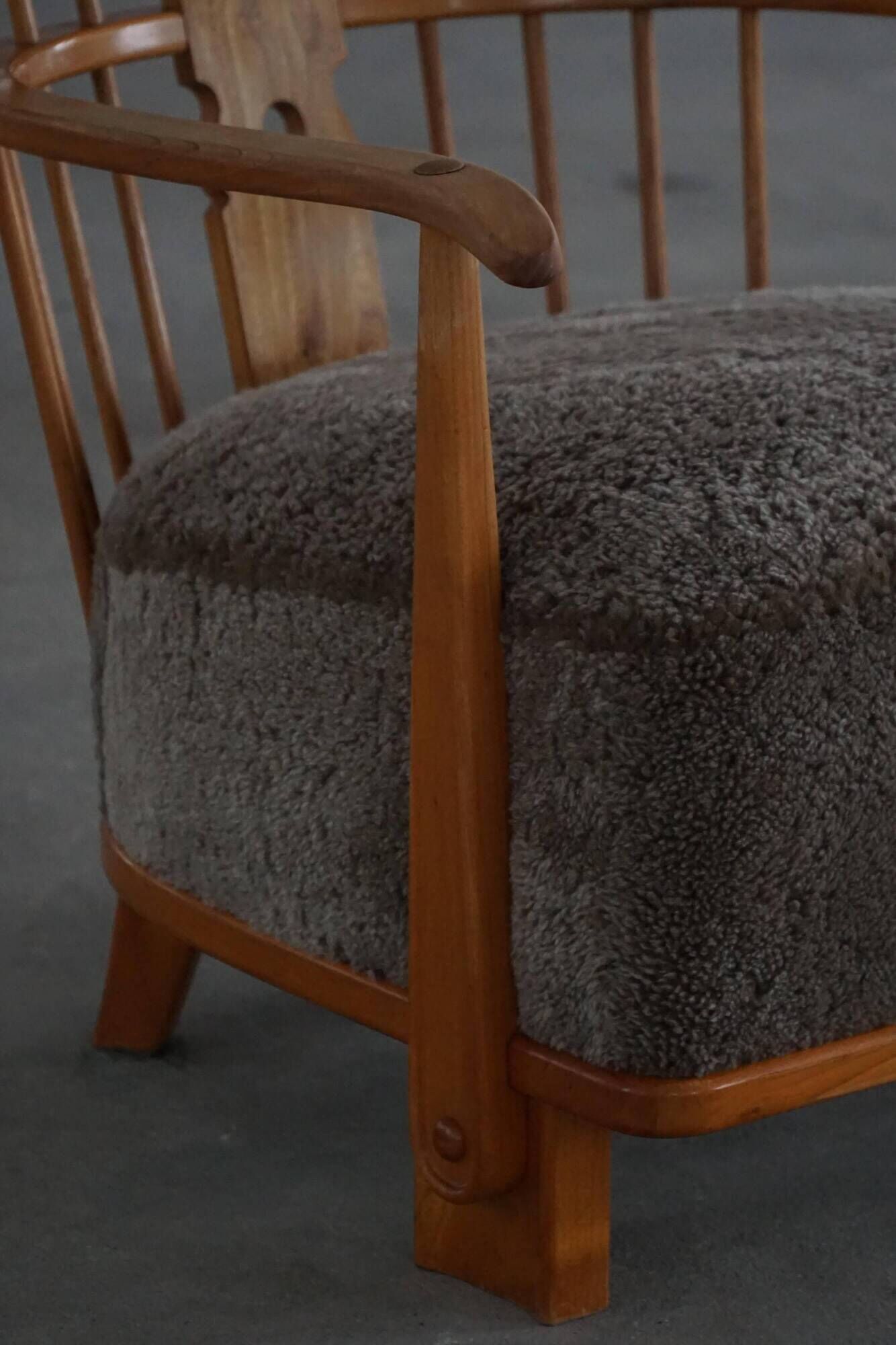 Armchair by Fritz Hansen, Model 1590, Elm & Lambswool, Scandinavian Modern, 1940s