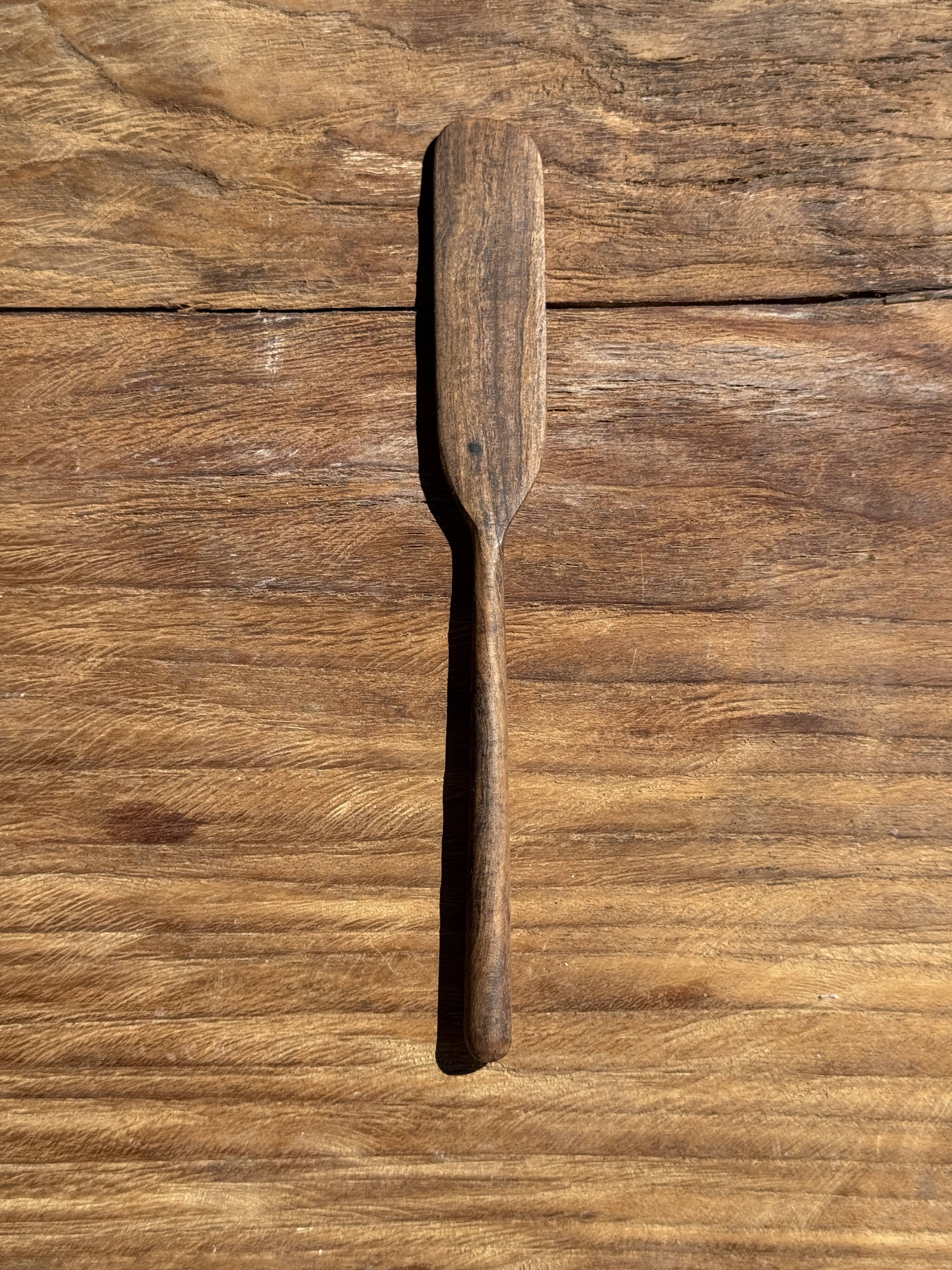 Small spatula, teak spreading knife, Indonesian monoxyle L18 l2.