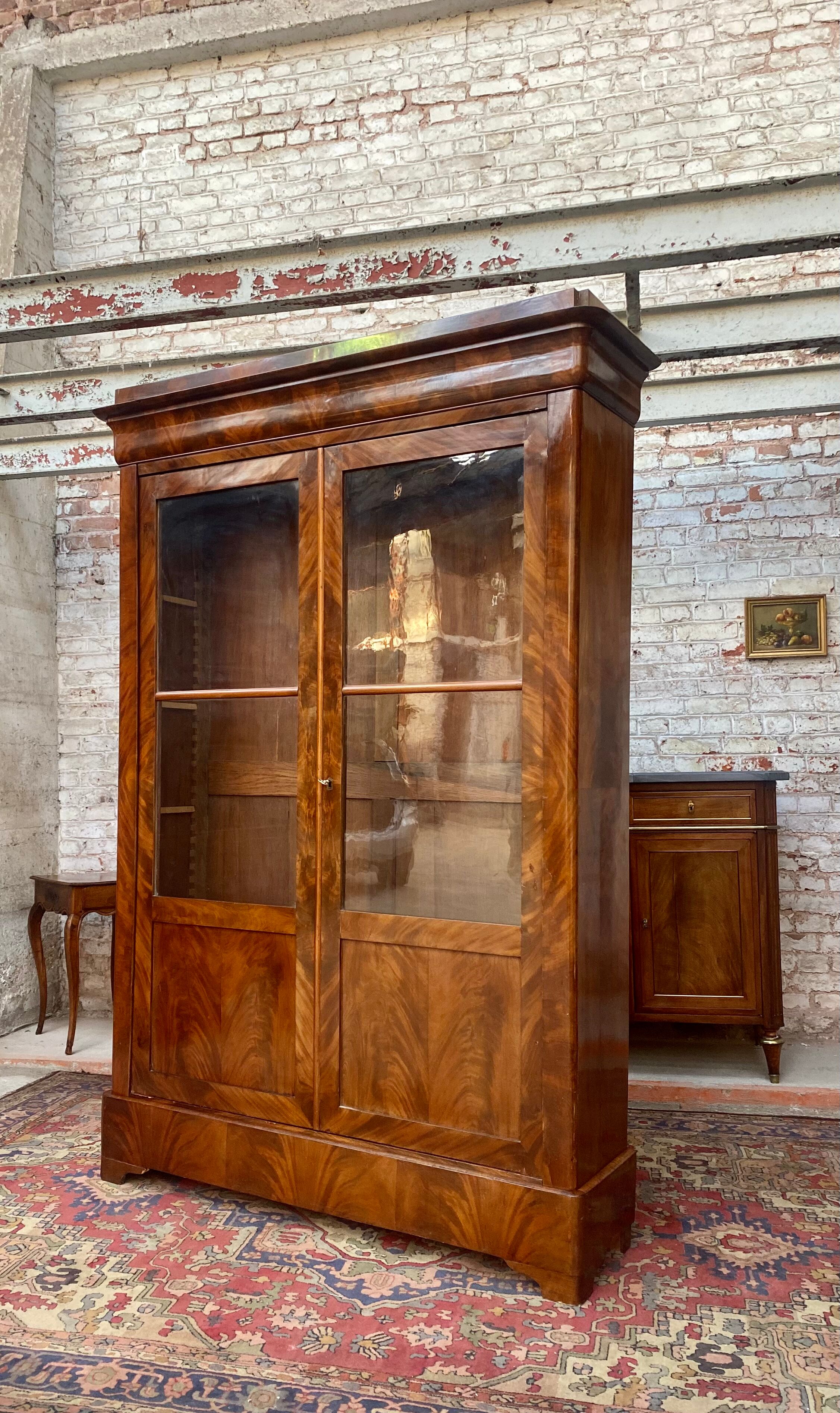 Library in mahogany flammé period Louis Philippe XIXth