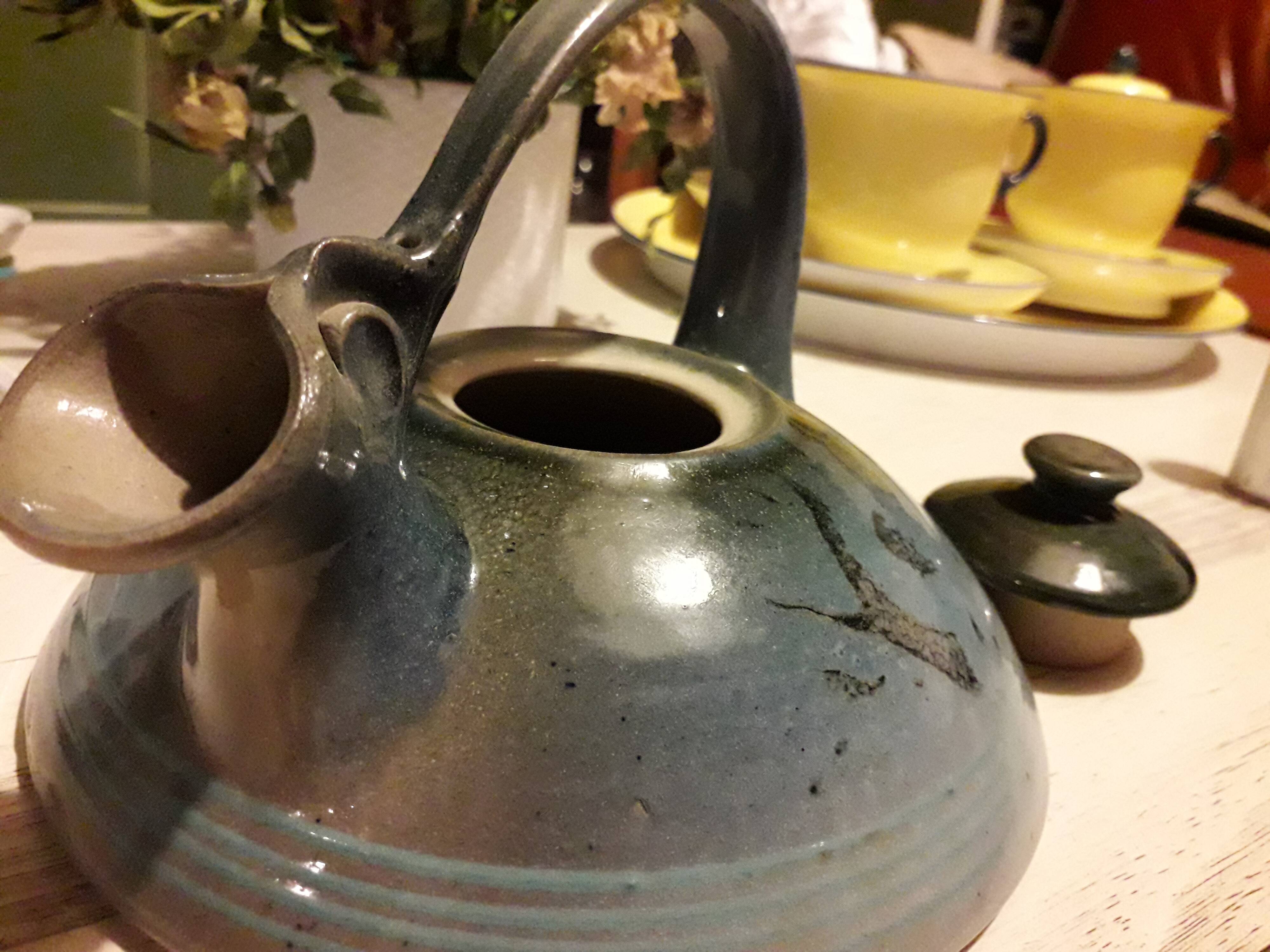 Ceramic teapot signed by the potter jean-luc pirot.