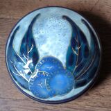 Camille THARAUD Signed circular porcelain box. 15 cm
