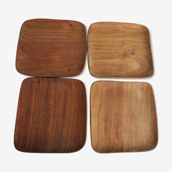 4 square plates in teak