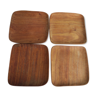 4 square plates in teak