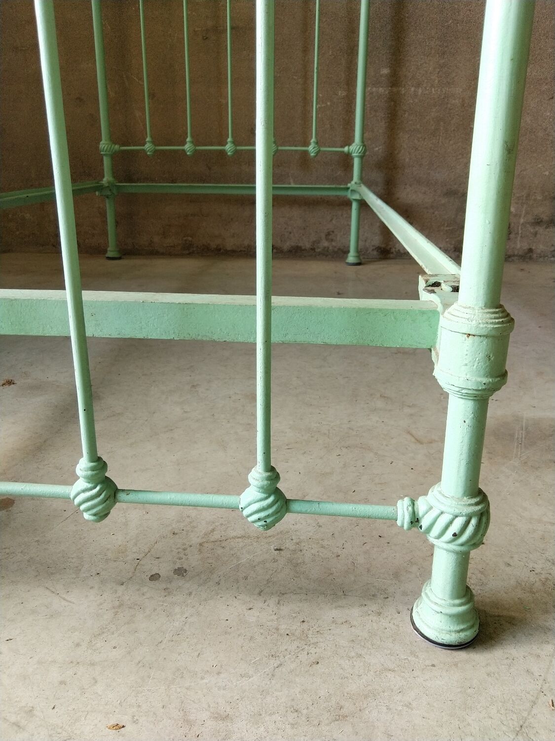 Lit en métal, méridienne