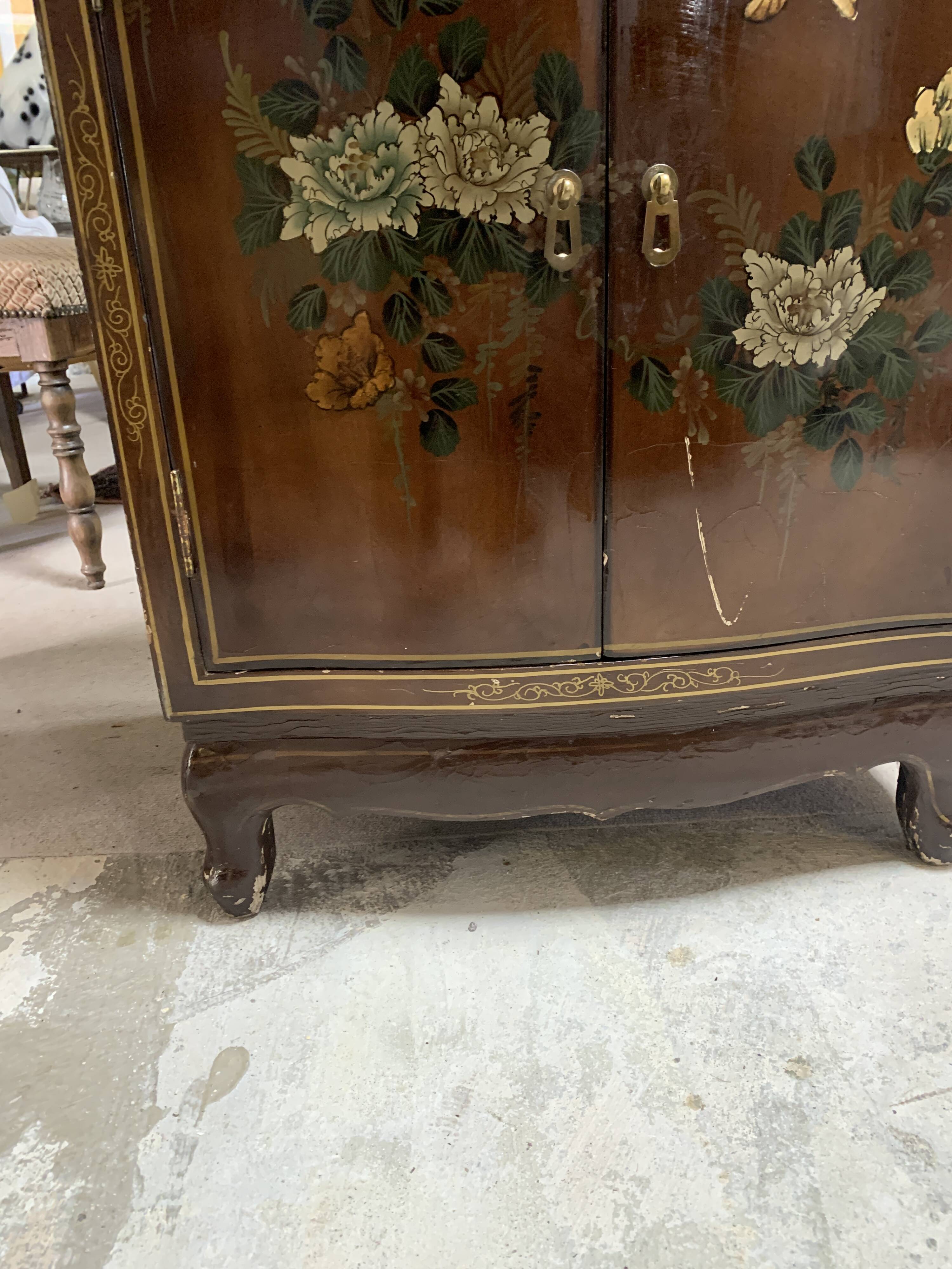 Chinese lacquered chest of drawers