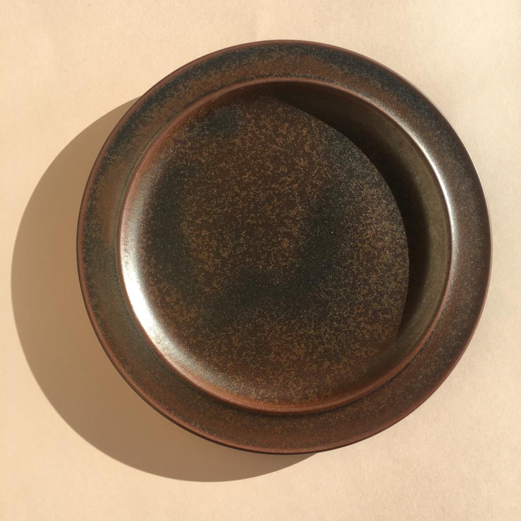 12  German dessert stoneware plates from Hutschenreuther