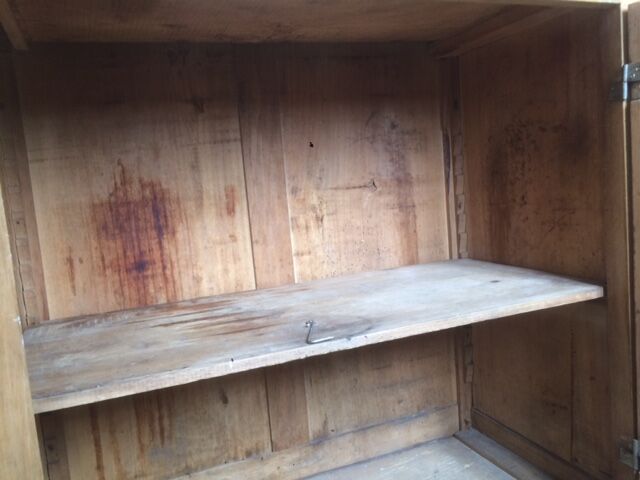 Parisian light wood buffet