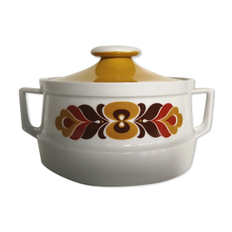 Soupière en porcelaine vintage