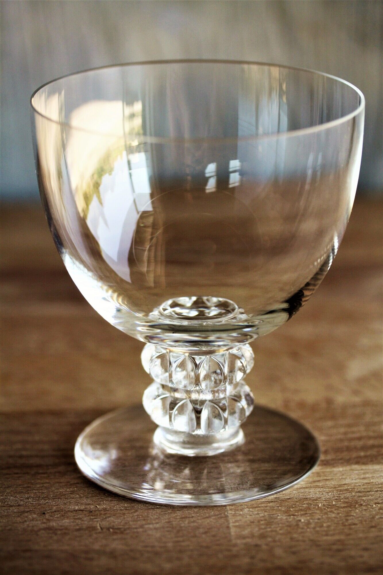 Series of 6 Lalique crystal wine glasses model Vougeot