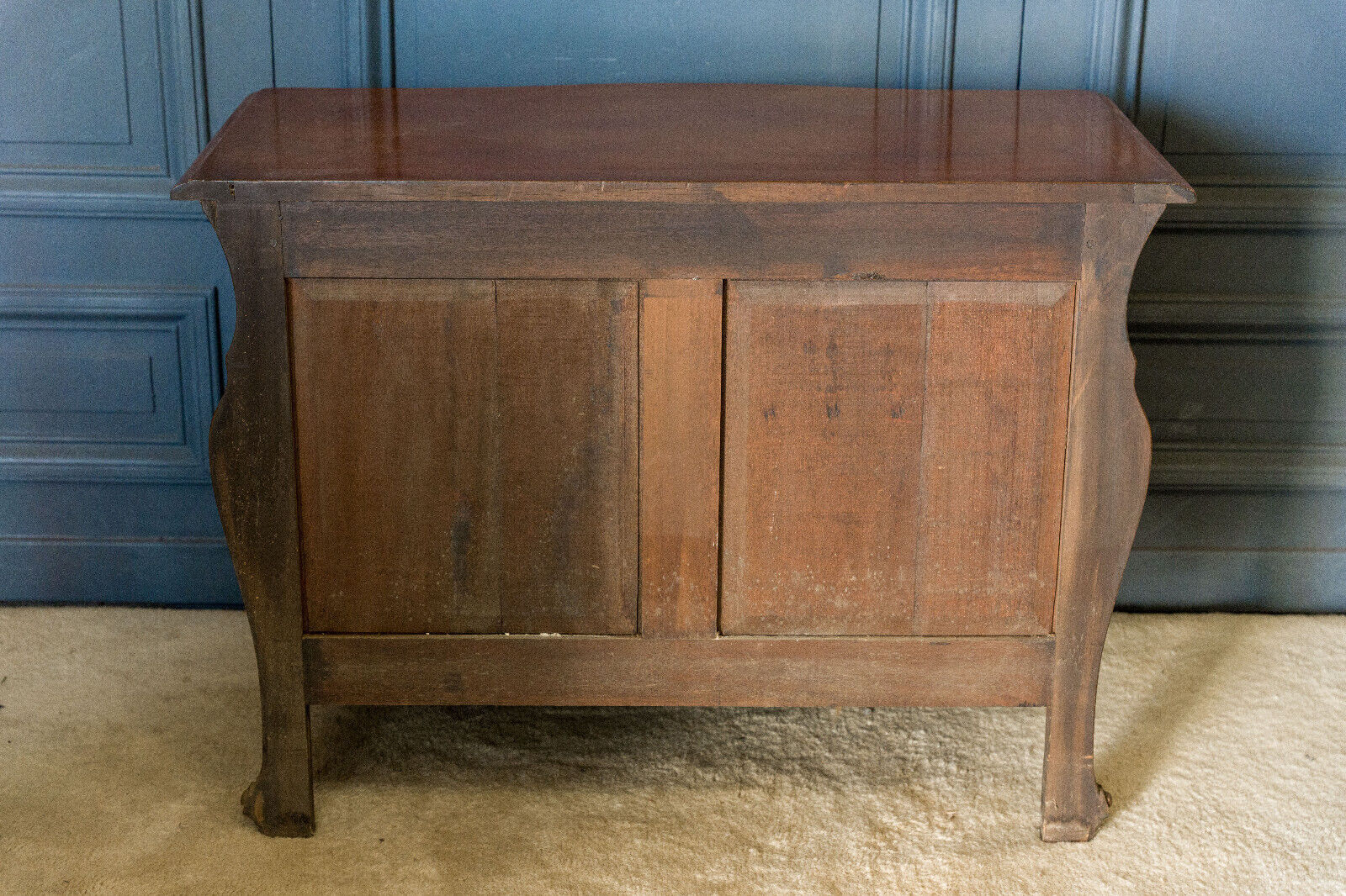Walnut chest of drawers Louis XV style 3 drawers Bronze handles Mid-twentieth