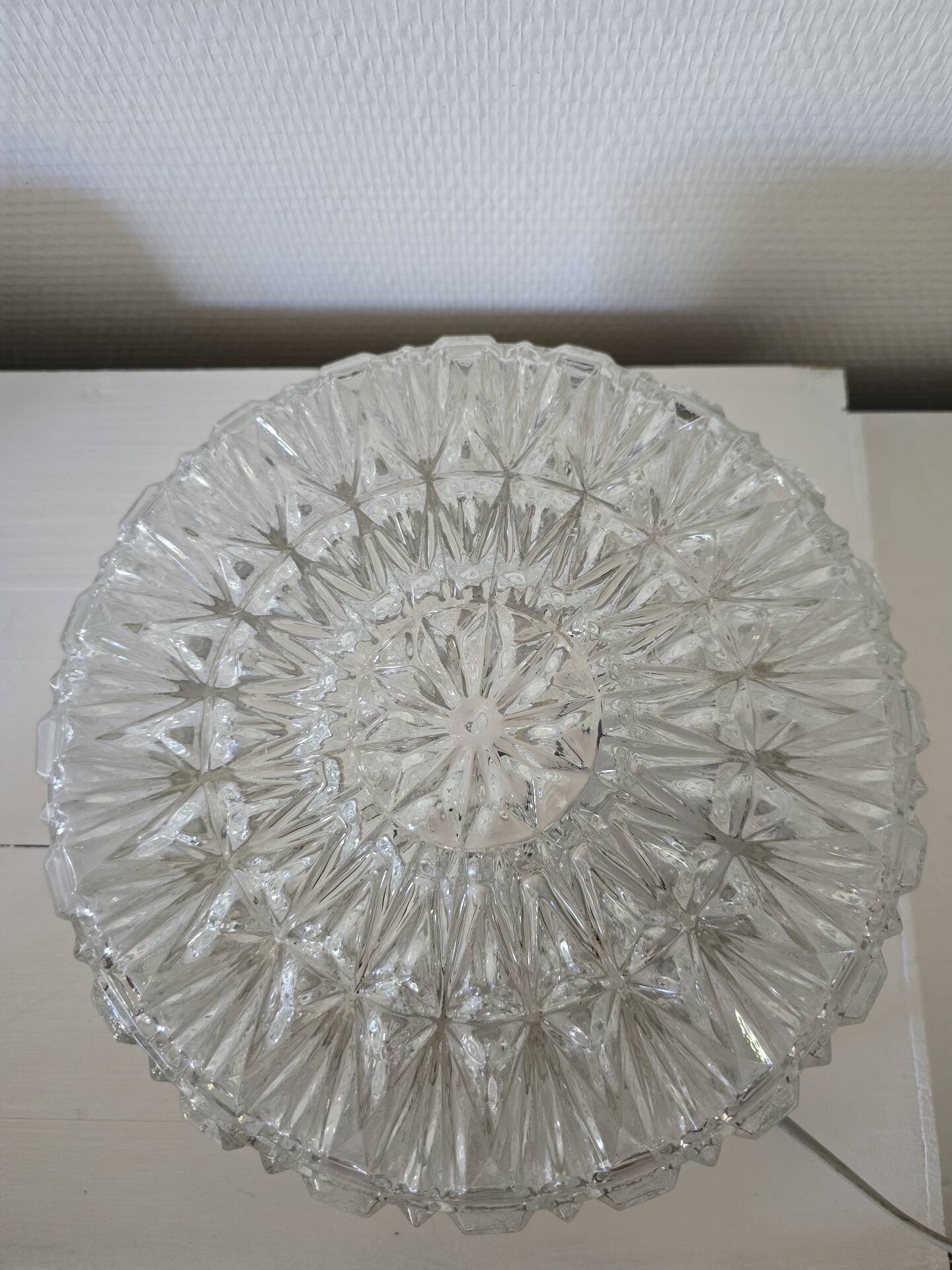 New Erco ceiling light, porcelain socket, instructions included.