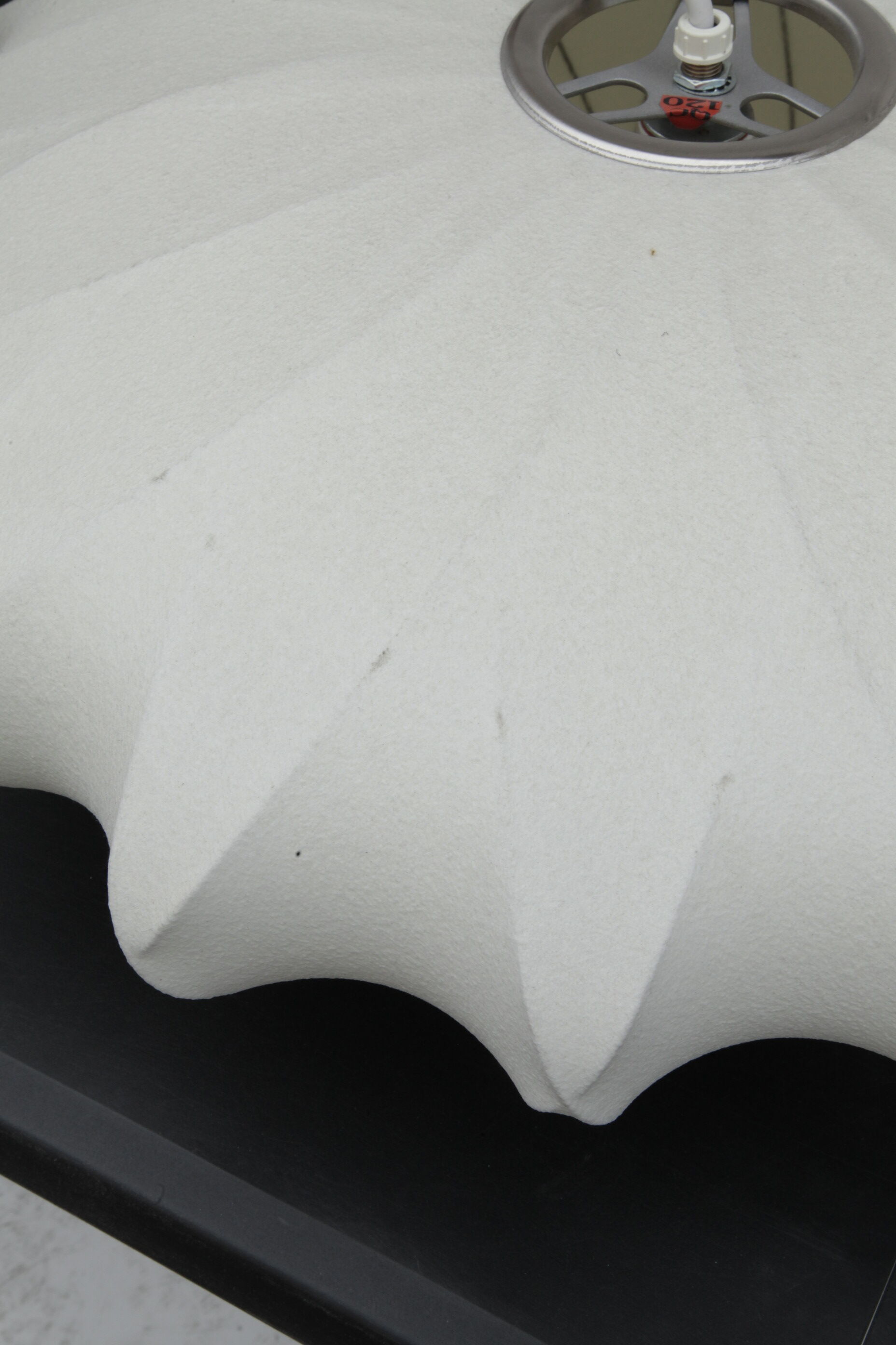 Suspension saucer Crisscross M