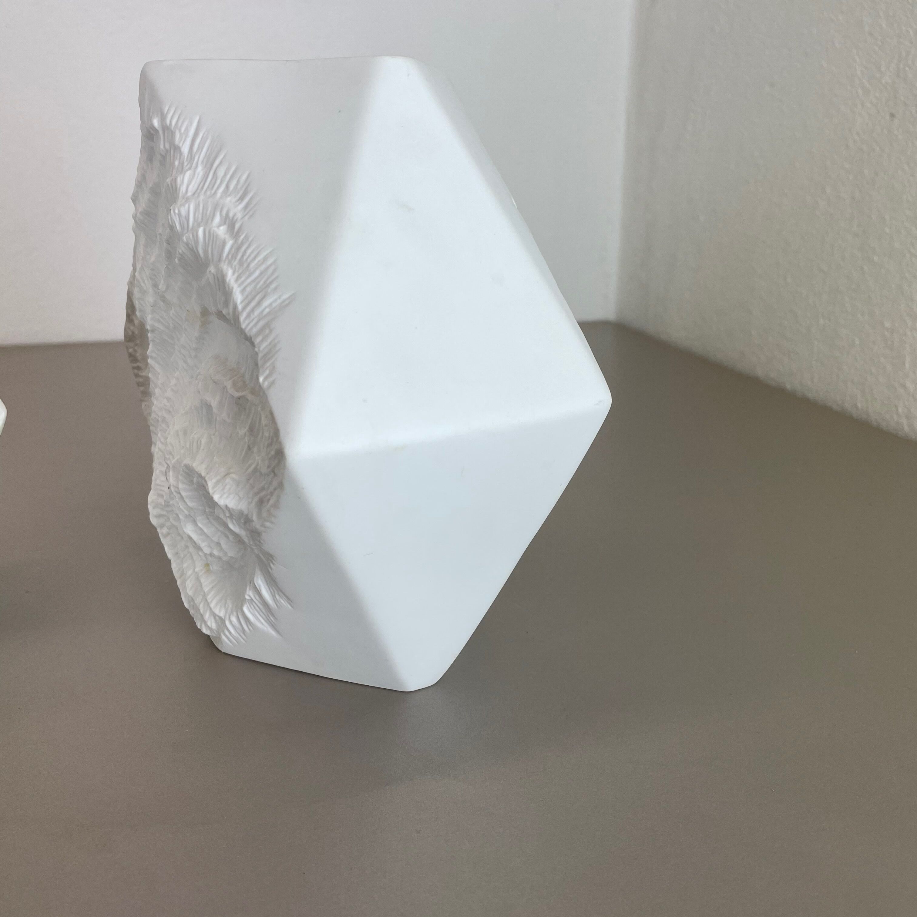 Set of 2 Original OP Art Biscuit Porcelain Vases by AK Kaiser, Germany, 1970s