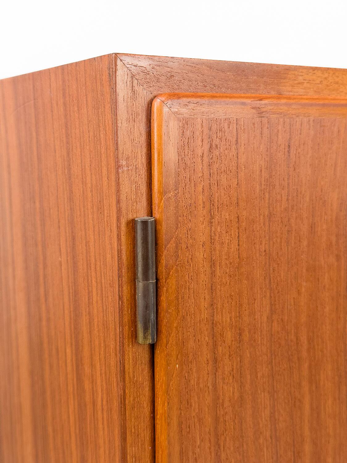 Enfilade danoise en teck par Carlo Jensen pour Hundevad & Co., 1960s