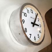 Horloge brillie industrielle années 50 fonctionne