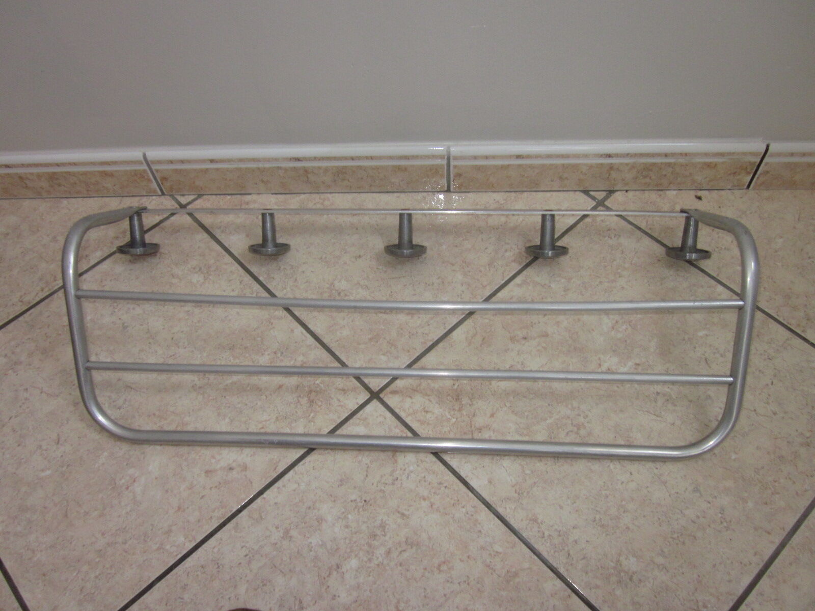 Aluminum coat rack from the 50/60