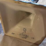 2 candlesticks in the style of the fiancé of Delft, Holland, 1988