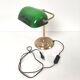 Lampe banquier notaire dorée opaline verte