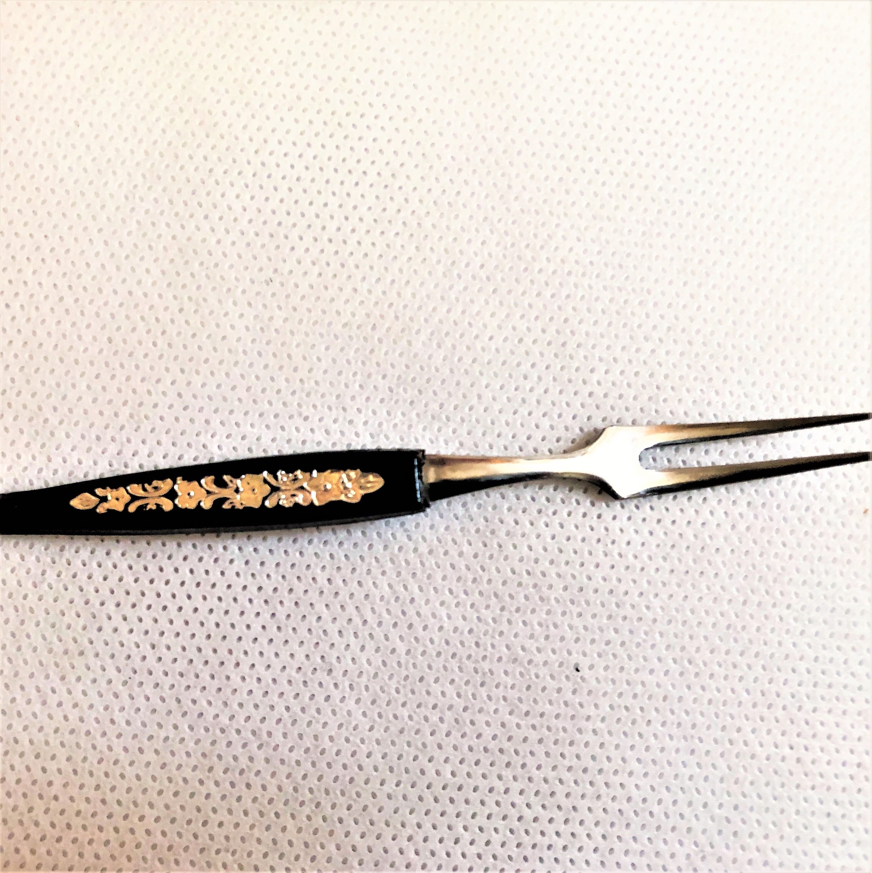 Box of 12 vintage fruit cocktail snail forks