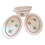 1 sauce boat +2 bowls. Gien.