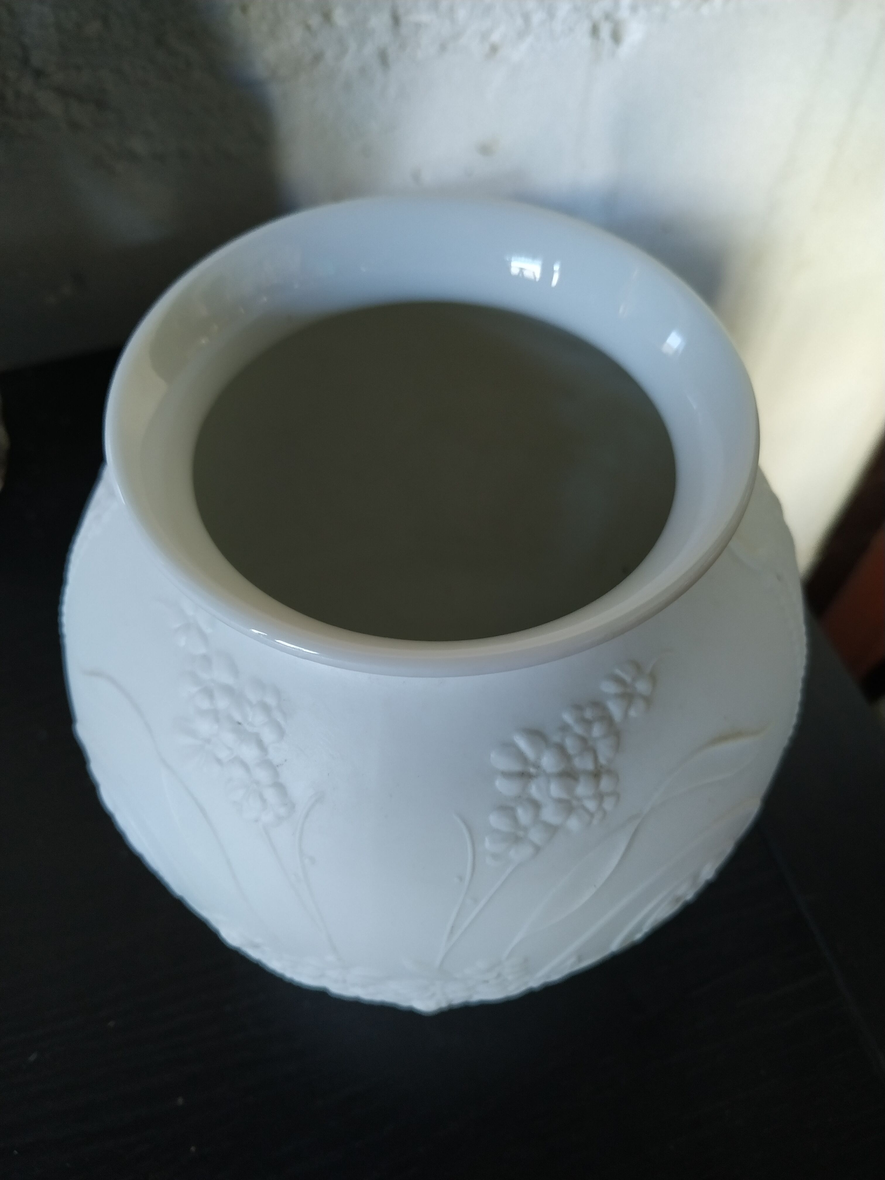 Porcelain biscuit vase M Frey Kaiser