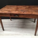 Farm table