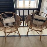2 rattan chairs