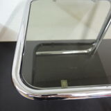 Table d'appoint en chrome et verre
