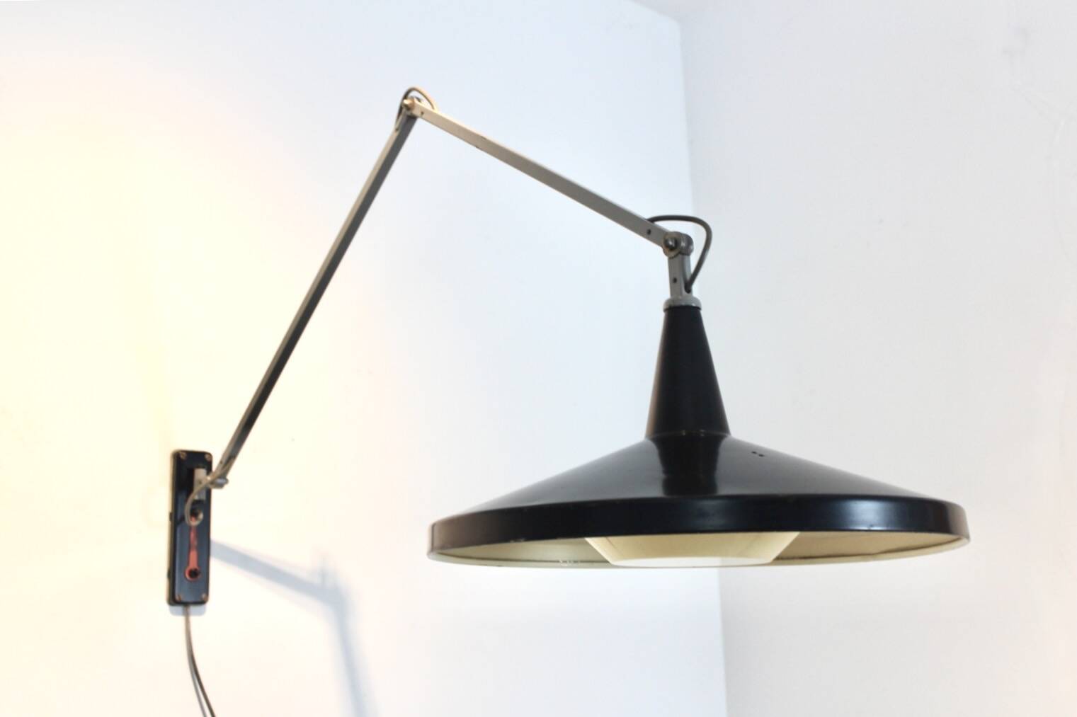 Gispen Panama Wall Lamp No. 4050 by Wim Rietveld & André Cordemeyer – Black
