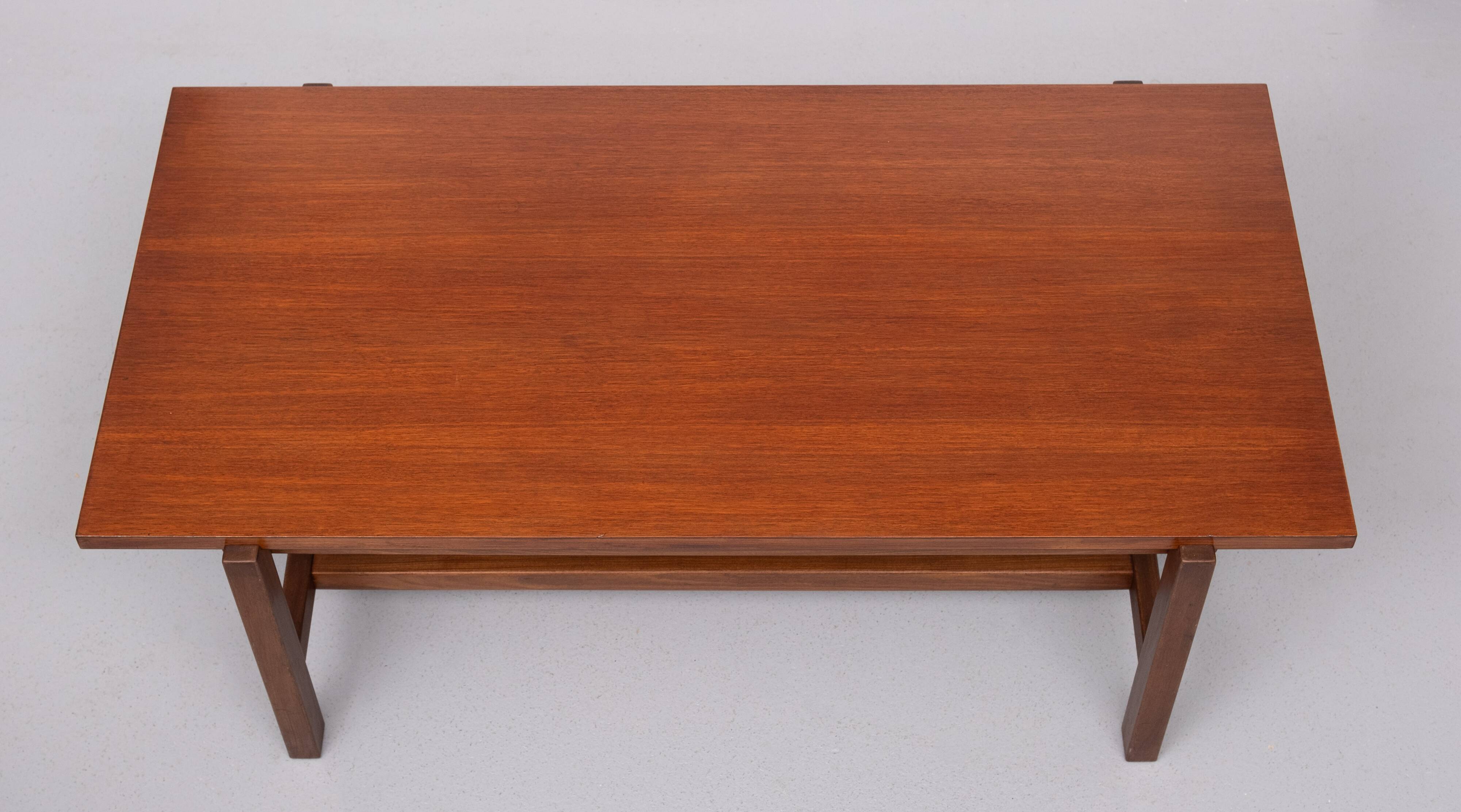 Pastoe Coffee table Model TH08 van Cees Braakman 1960s