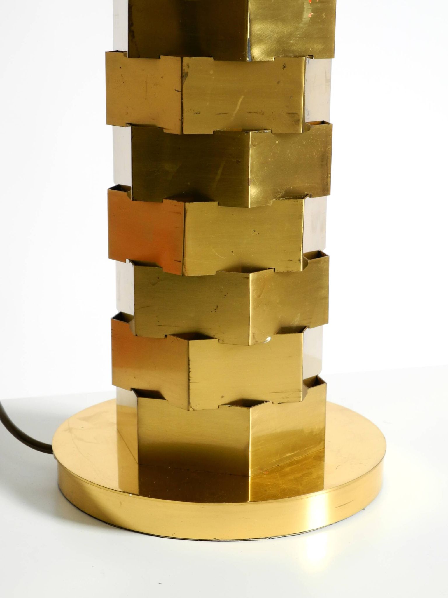 1960s brass table lamp by Vereinigte Werkstätten with an illuminated base