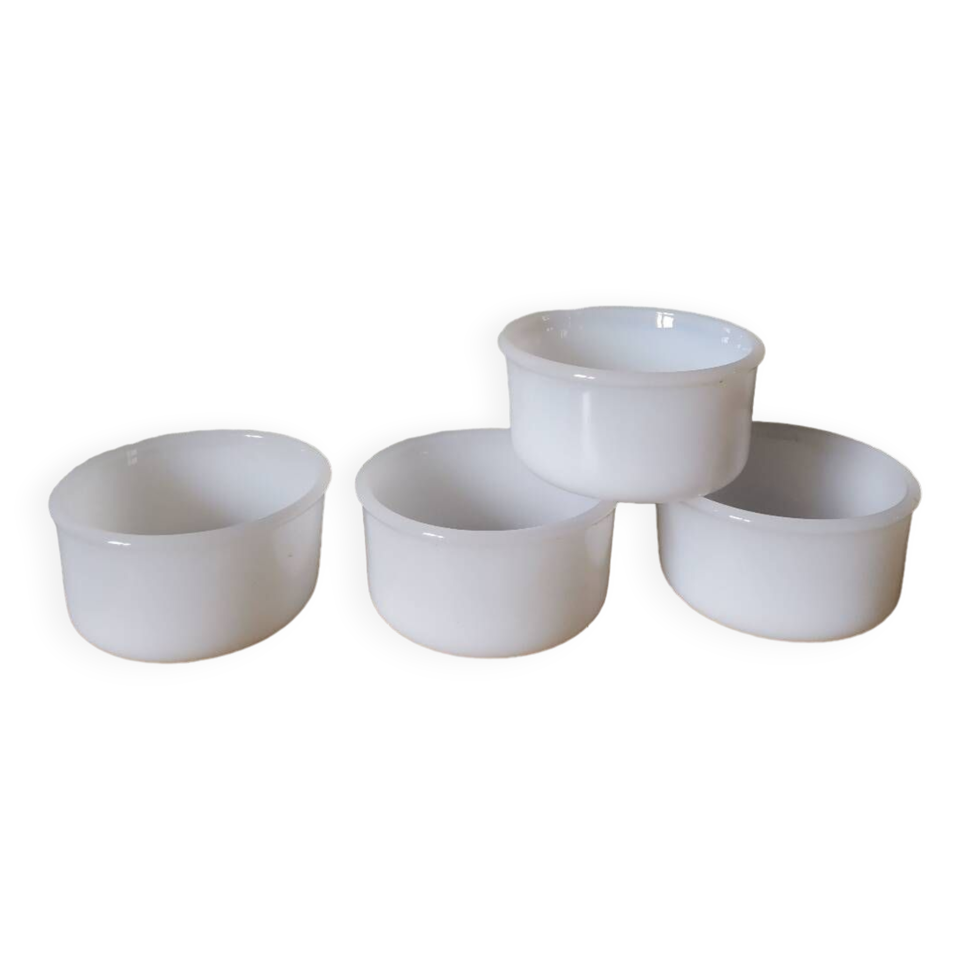 Set of 4 vintage arcopal bowl ramekins white lever France
