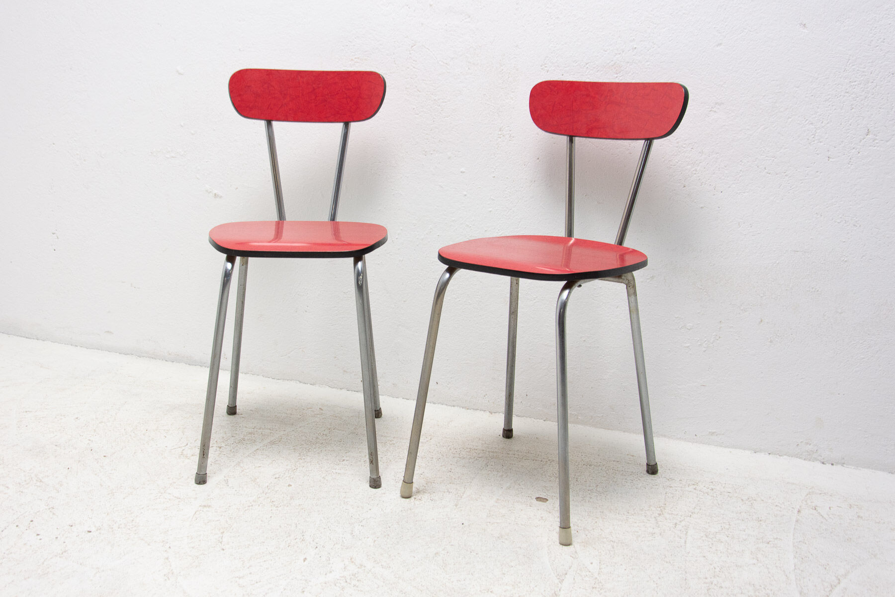 Pair of Czechoslovak colored formica cafe chairs, 1960´s