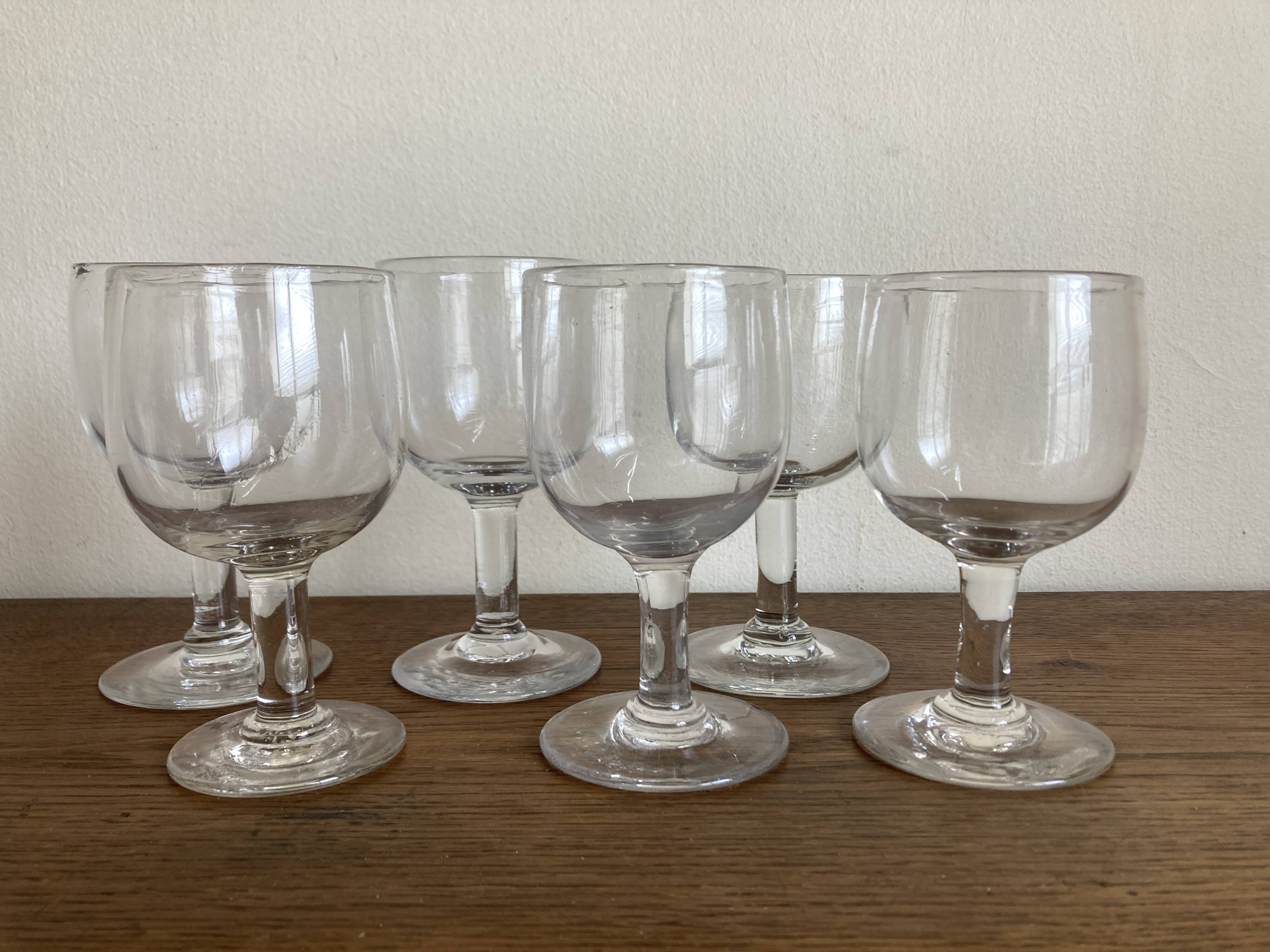 Set de 6 verres tulipe comptoir de bistrot  1950 en verre irrégulier