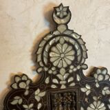 Syrian ottoman mirror in wood inlaid with mother-of-pearl called goldfisch