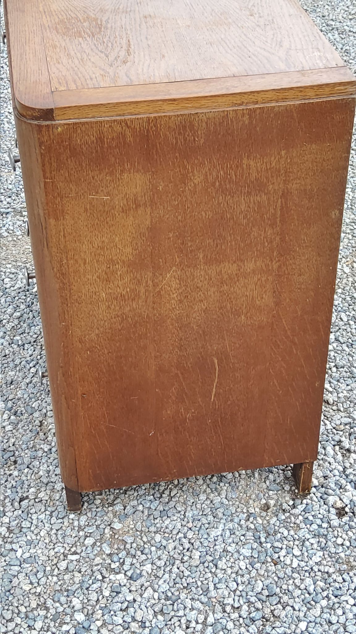 Commode vintage en chêne pieds compas 3 tiroirs des années 50