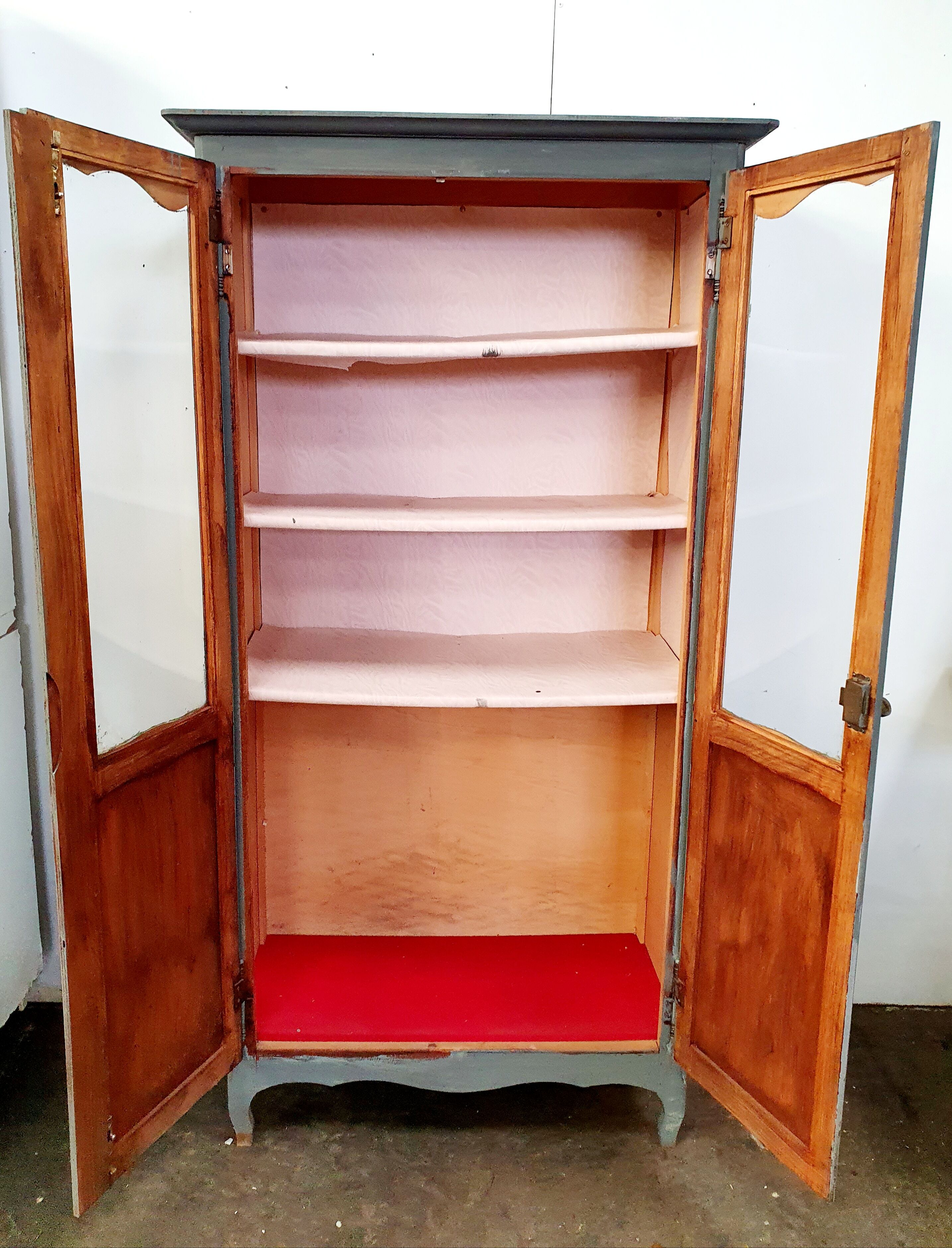 Showcase furniture