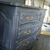 Commode style Louis XV patinée