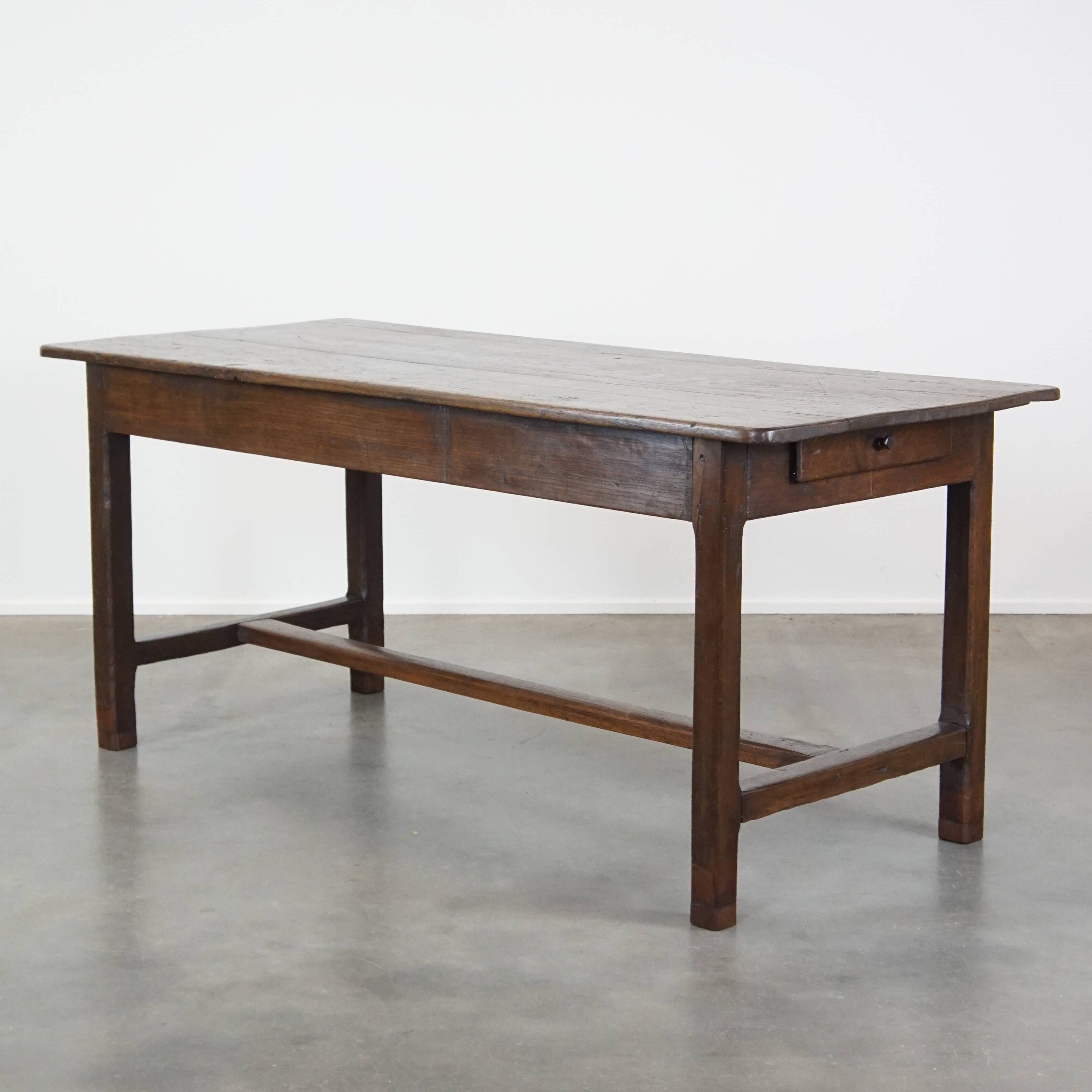 Early 19th-Century French Oak Dining Table with One Drawer