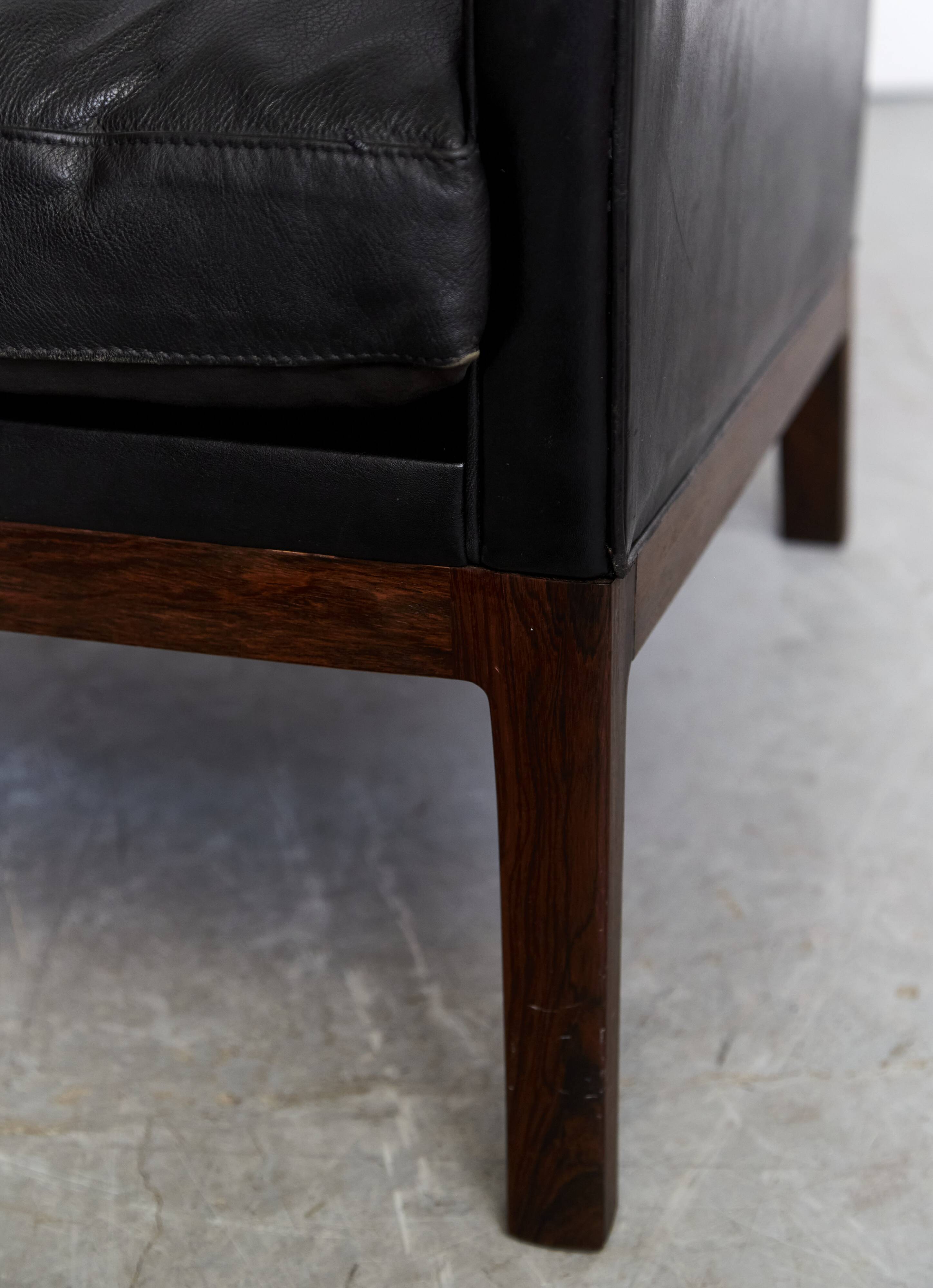 Pair of Kai Lyngfeldt Larsen armchairs model n°39 for Søren Willadsen