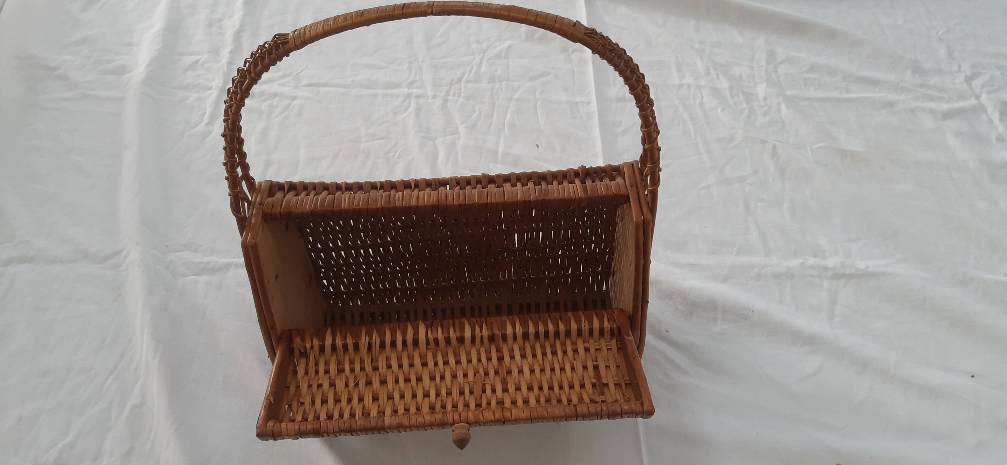 70s wicker handbag