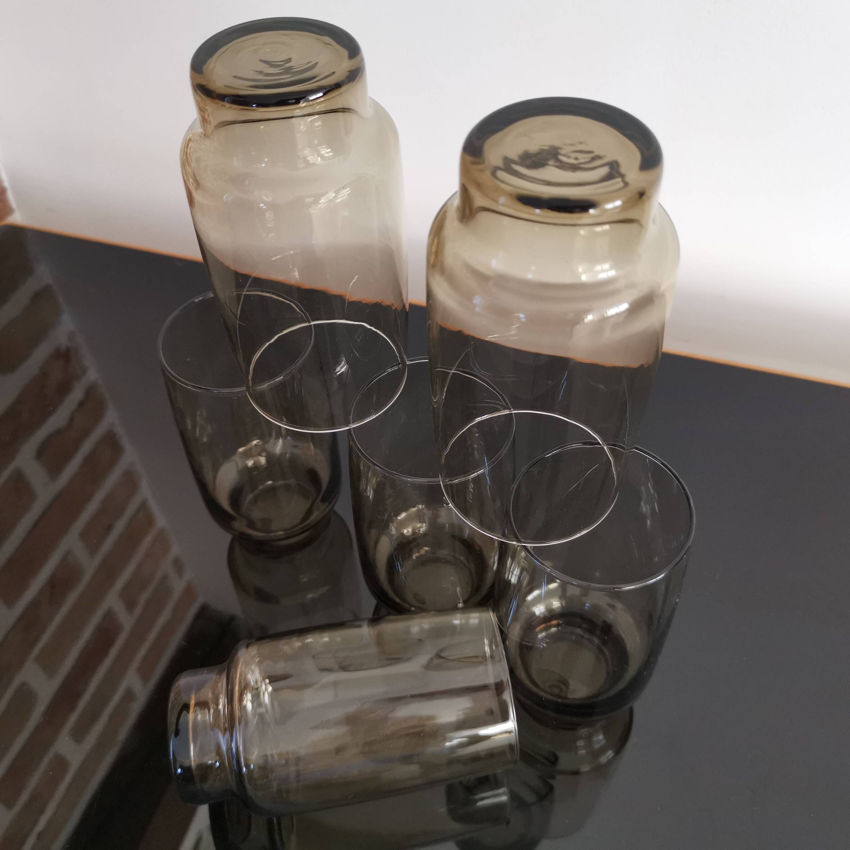 Set of 6 smoked glass water glasses - 1970s