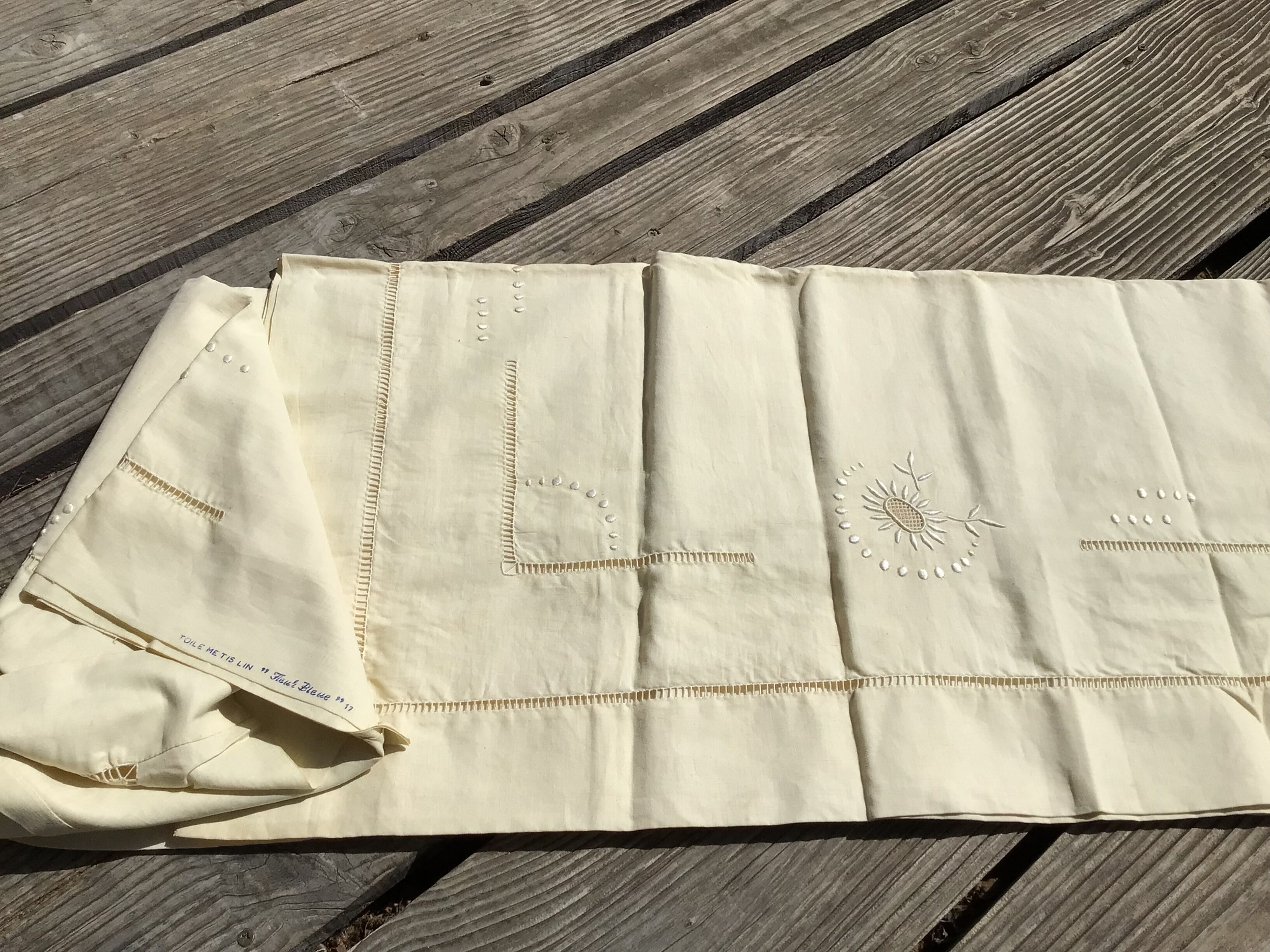 Cloth 2 places nine MB sunflowers lozenges mestizo beige