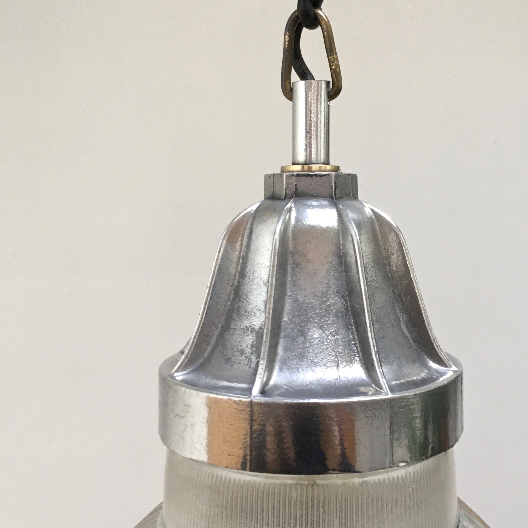 Holophane Suspension