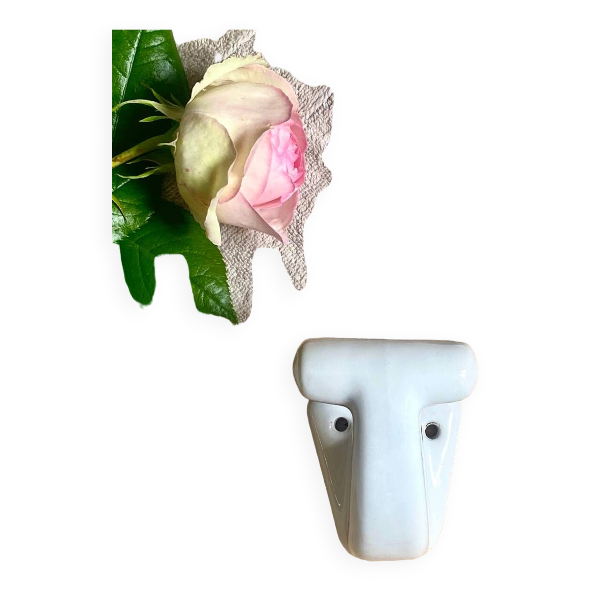 Patère en porcelaine