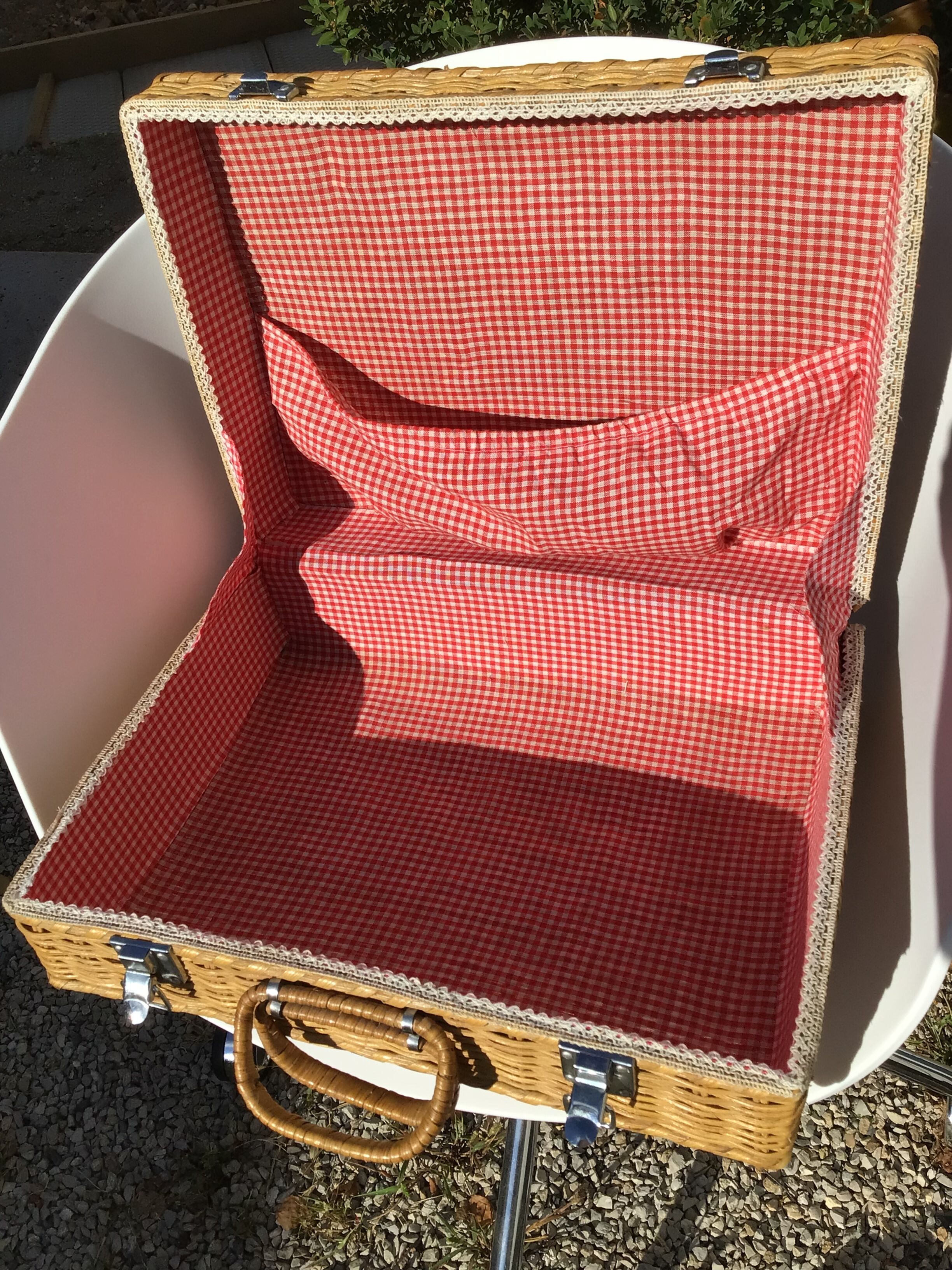 Natural wicker case 30x40cm inner fabric