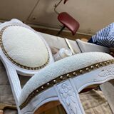 Dressing table chair